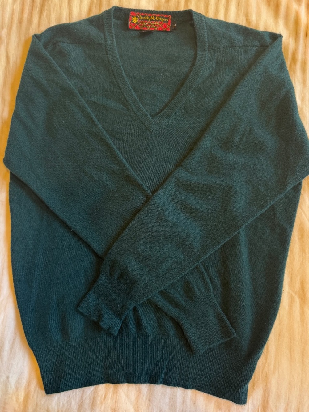100% Cashmere Scotty McGregors House of Cashmere V-Neck Green Sweater, Size L